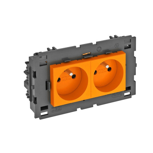 Розетка двойная 0° Modul45connect франц. стандарт, 250 В, 16A (оранжевый) (STD-F0C8 ROR2) | 6120624 | OBO Bettermann