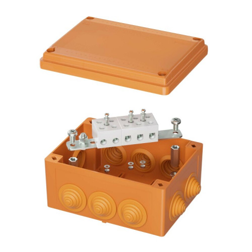 Коробка распределительная пластиковая FS с кабельными вводами и клеммниками, IP56,150х110х70мм, 5р, 450V,30A,16мм.кв | FSB21516 | DKC