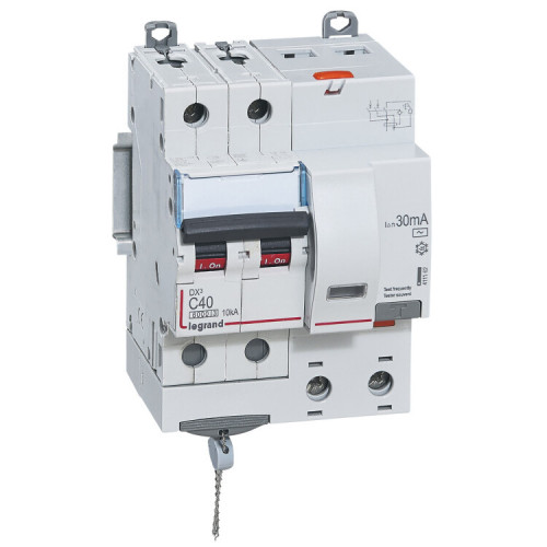 Выключатель автоматический дифференциального тока DX3 6000 2п 40А С 30мА тип AС (4 мод) | 411162 | Legrand