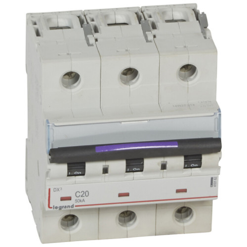 Выключатель автоматический трехполюсный DX3 20А C 50кА (4,5 мод) | 410162 | Legrand