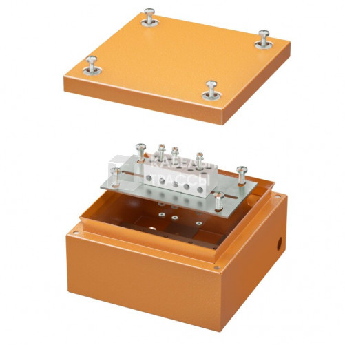 Коробка распределительная стальная FS с гладкими стенками и клеммниками, IP66,150х150х80мм,5р, 450V,20A,10мм.кв | FSB30510 | DKC
