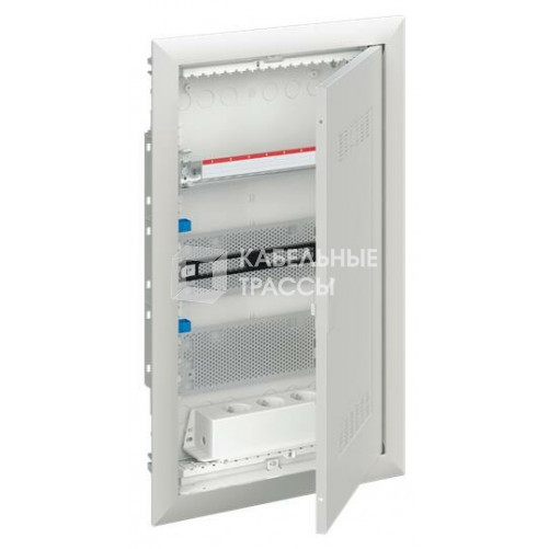 Шкаф мультимедийный с дверью с радиопрозрачной вставкой UK636MW (3 ряда) | 2CPX031387R9999 | ABB